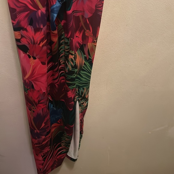 Women’s tropical dress - Picture 5 of 6